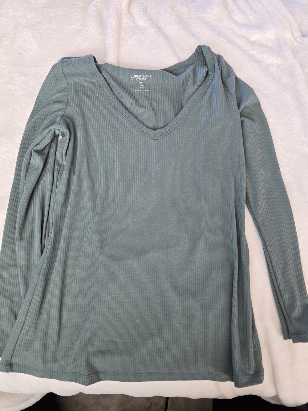torrid Ribbed V-Neck Long Sleeve Top - Sage Green